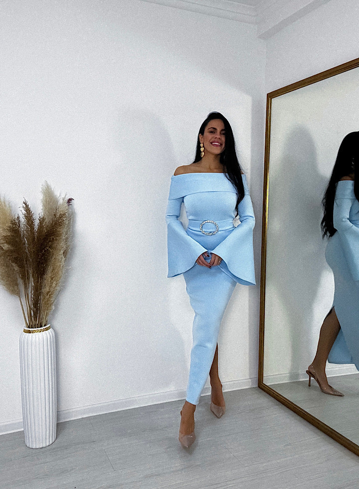 Stella haljina sa elegantnim raskošnim rukavima